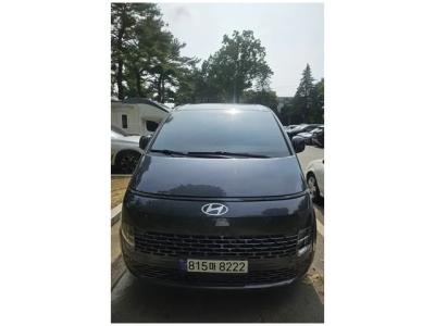 2025 Hyundai Staria