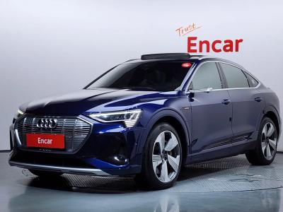 2022 Audi e-tron