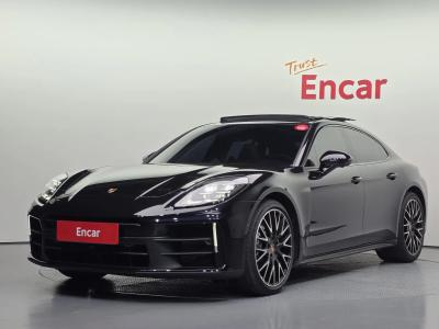 2025 Porsche Panamera