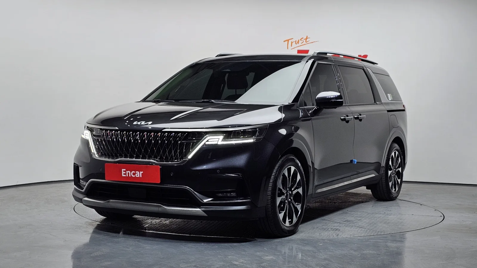 2023 Kia Carnival