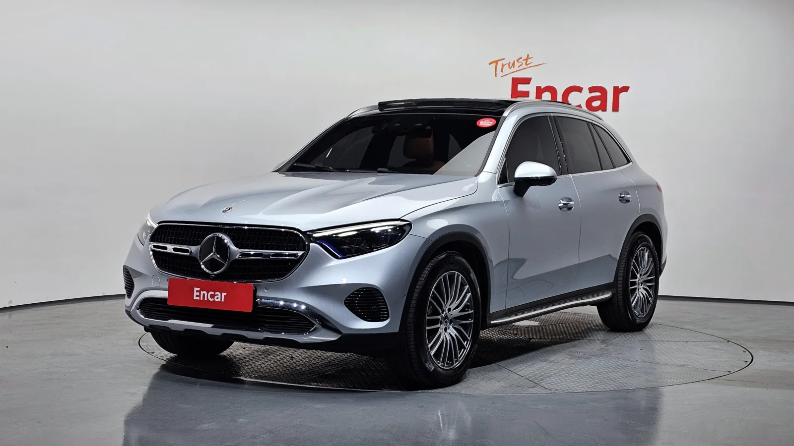 2025 Mercedes-Benz GLC-Class