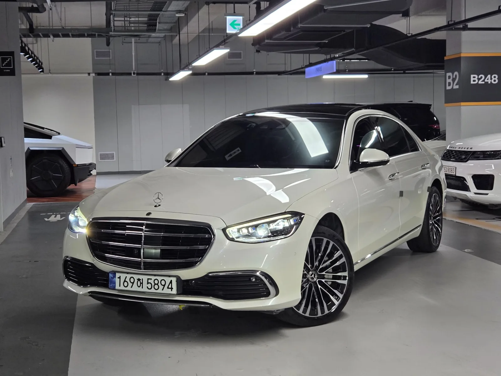 2023 Mercedes-Benz S-Class