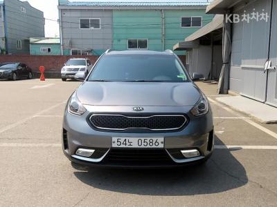 Kia Niro 1.6 럭셔리 (2017년형)