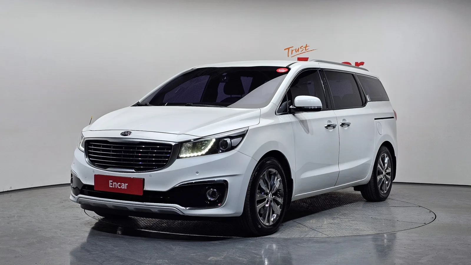 2017 Kia Carnival