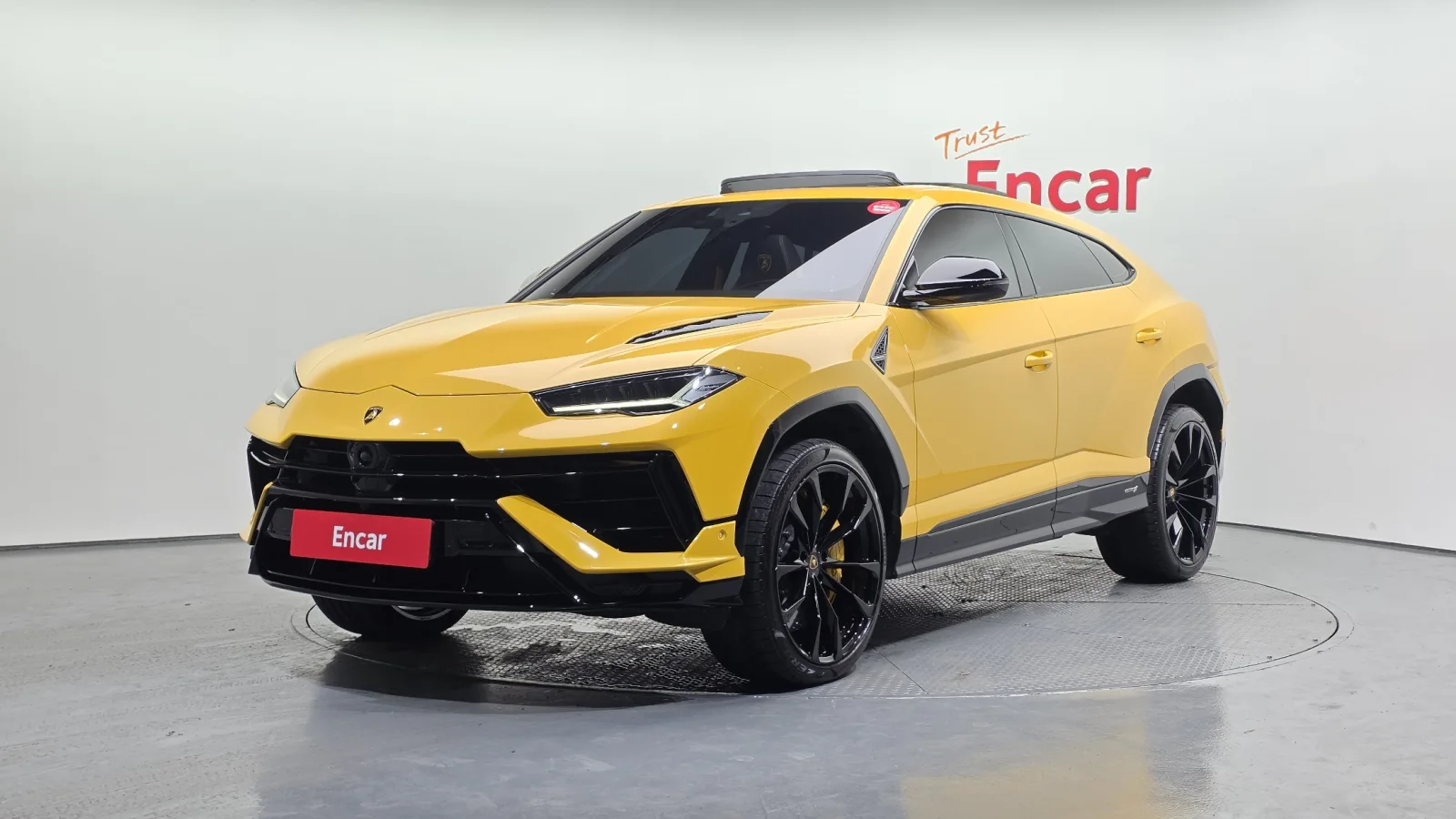 2024 Lamborghini Urus