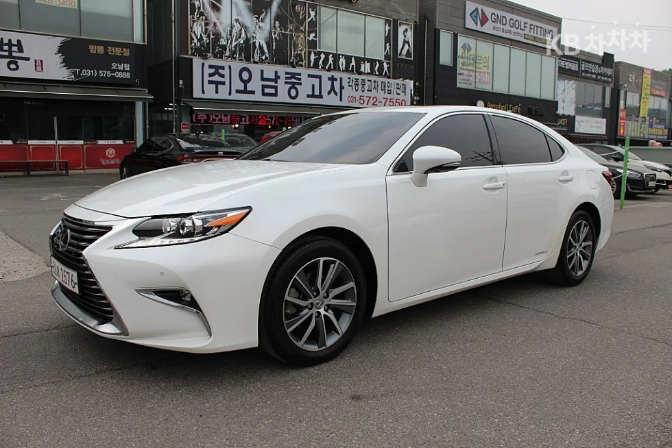 Lexus New ES 300h 슈프림 (2017년형)