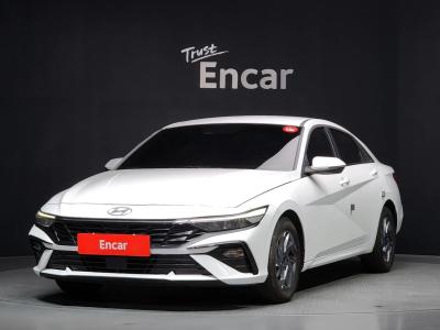 2024 Hyundai Elantra