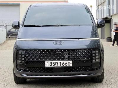 Hyundai Staria 라운지 2.2 라운지 9 AWD 인스퍼Ray션 (2025년형)