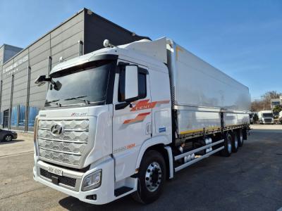 2022 Hyundai Xcient