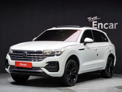 2023 Volkswagen Touareg