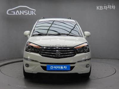 KG Mobility Korando Turismo 4WD GT 11인승 (2014년형)
