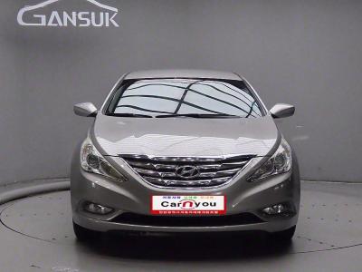 Hyundai Sonata 2011