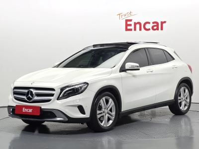 Mercedes-Benz Classe GLA 2015