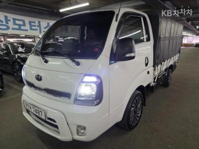 Kia Bongo3 1톤 킹캡 초장축 CRDi 노블레스 (2017년형)