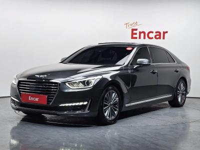 2018 Genesis EQ900