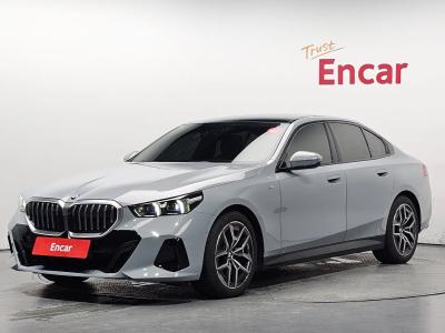 2025 BMW 5-Series
