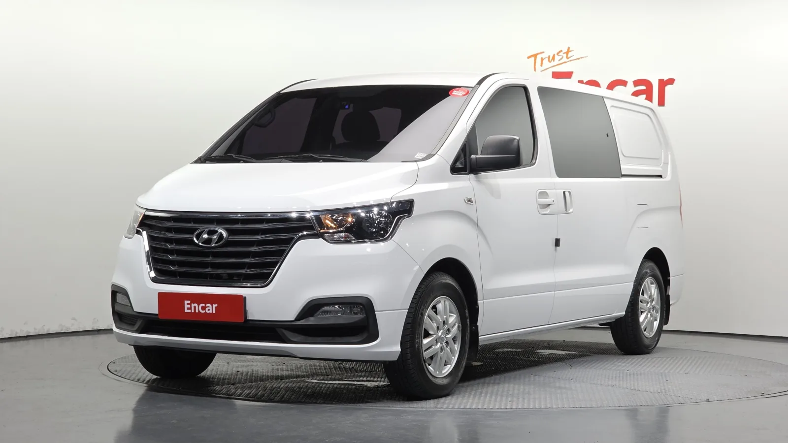 2020 Hyundai Starex