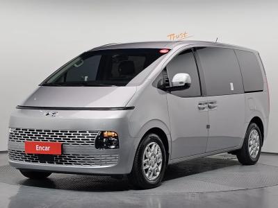 2024 Hyundai Staria