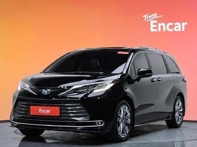 2023 Toyota Sienna