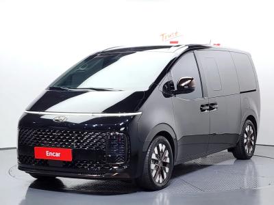 2022 Hyundai Staria