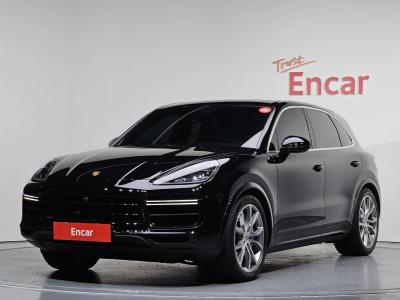 2023 Porsche Cayenne