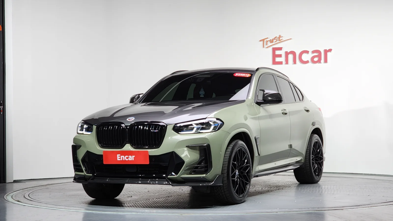 2023 BMW X4