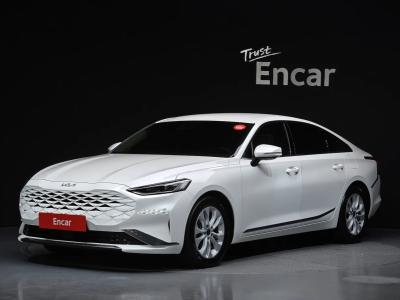 2023 Kia K8