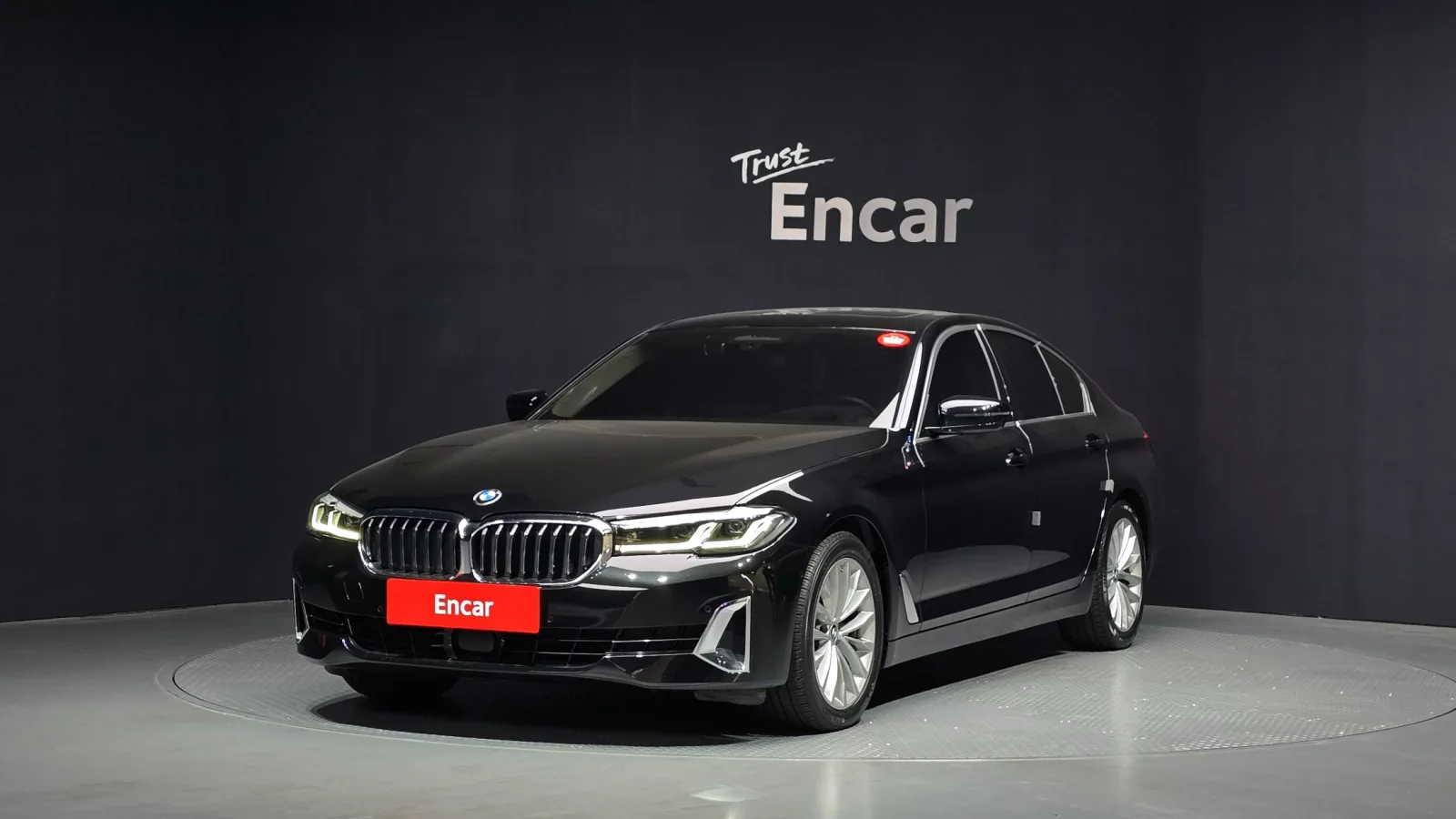 2022 BMW 5-Series