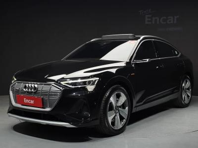 2022 Audi e-tron