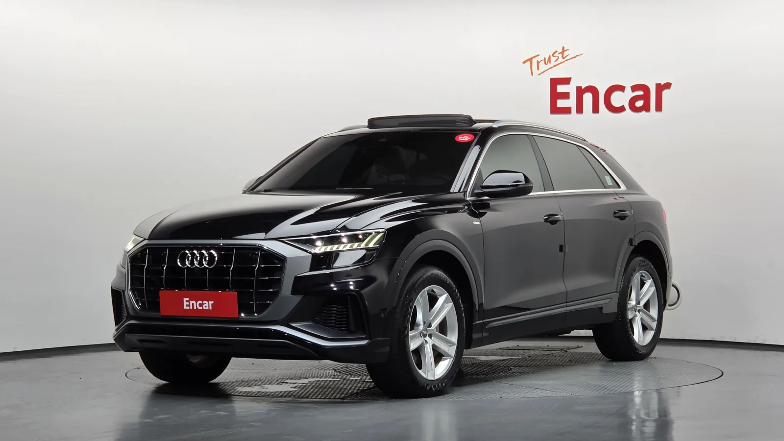 2021 Audi Q8