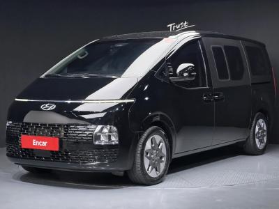 2023 Hyundai Staria