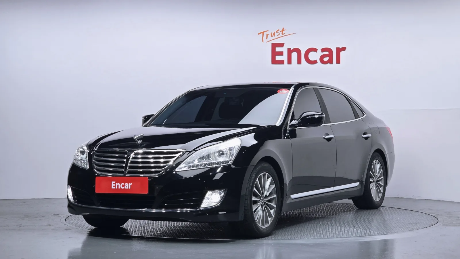 2013 Hyundai Equus