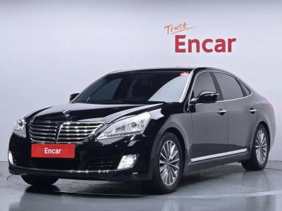2013 Hyundai Equus