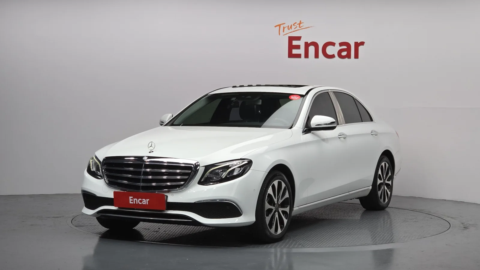 2017 Mercedes-Benz E-Class