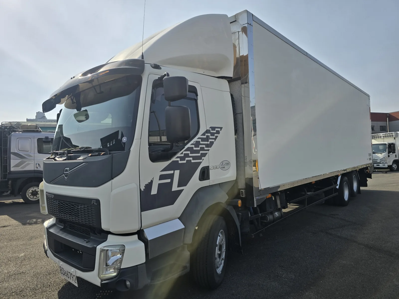 2018 Volvo CargoTruck