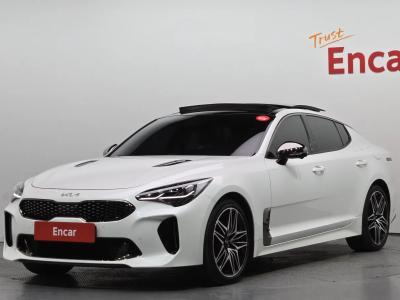 2023 Kia Stinger