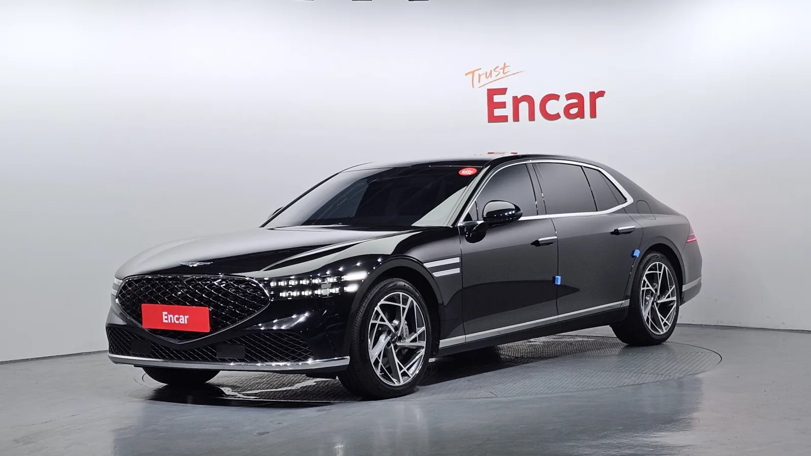 2022 Genesis G90
