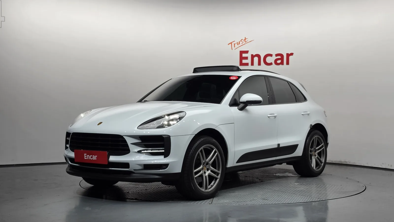 2021 Porsche Macan