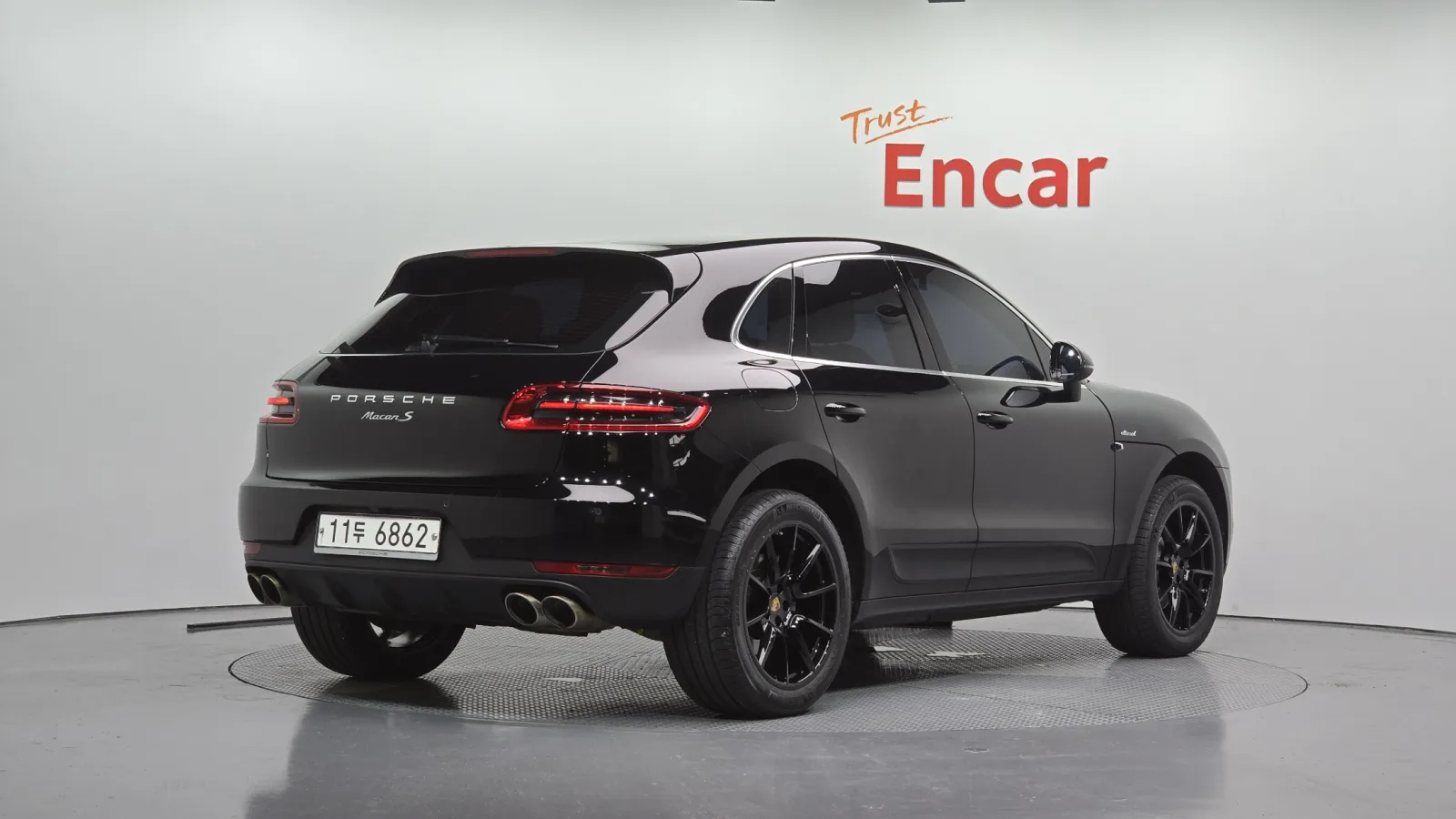 2015 Porsche Macan
