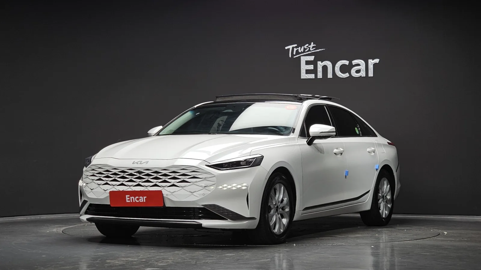 2022 Kia K8