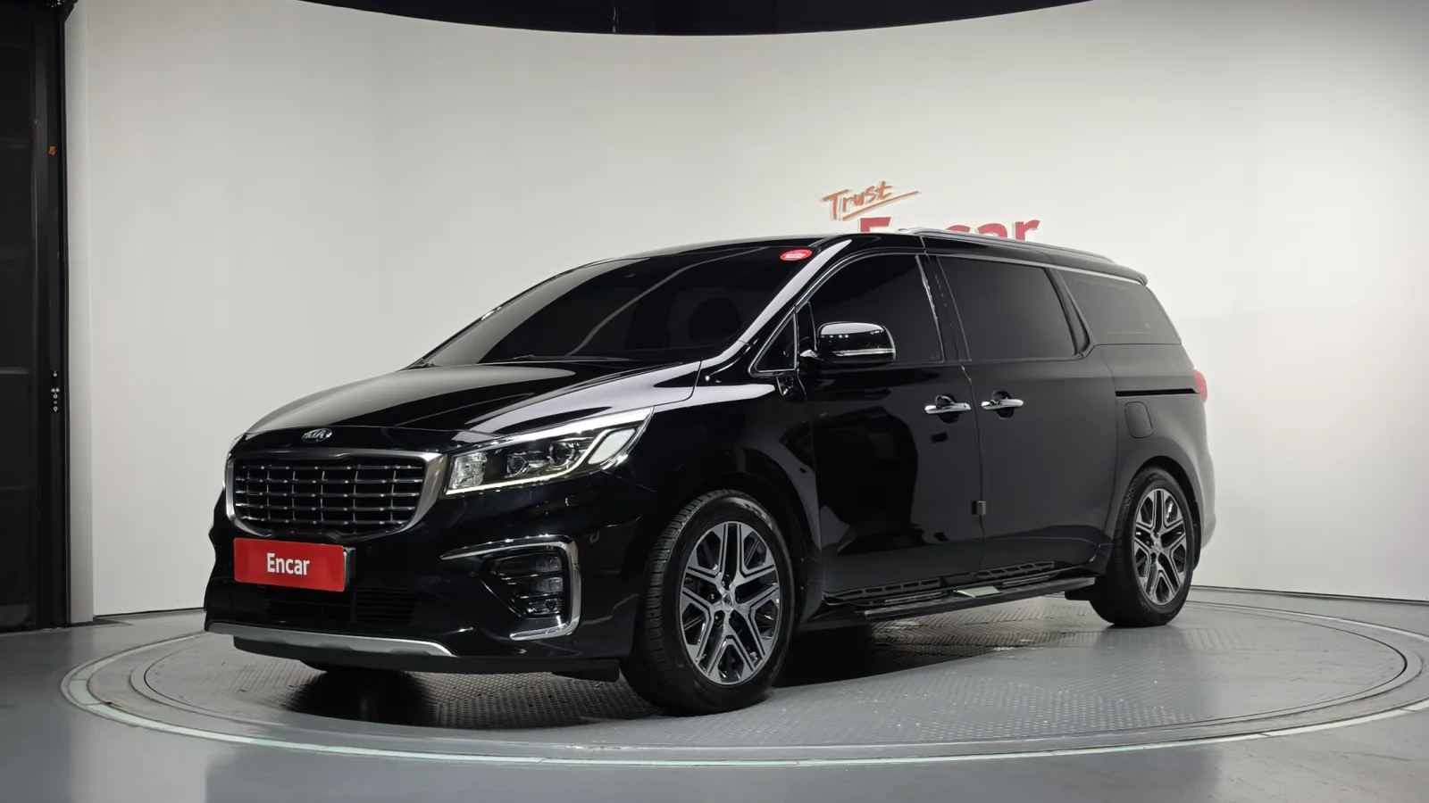 2020 Kia Carnival