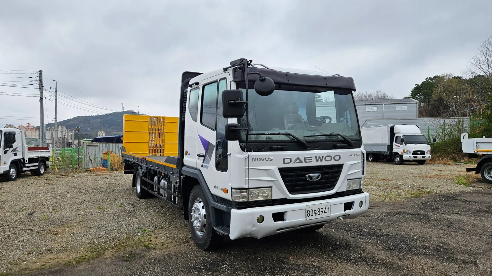 2008 Tata Daewoo Novus Medium Truck