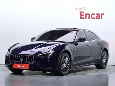 2020 Maserati Ghibli