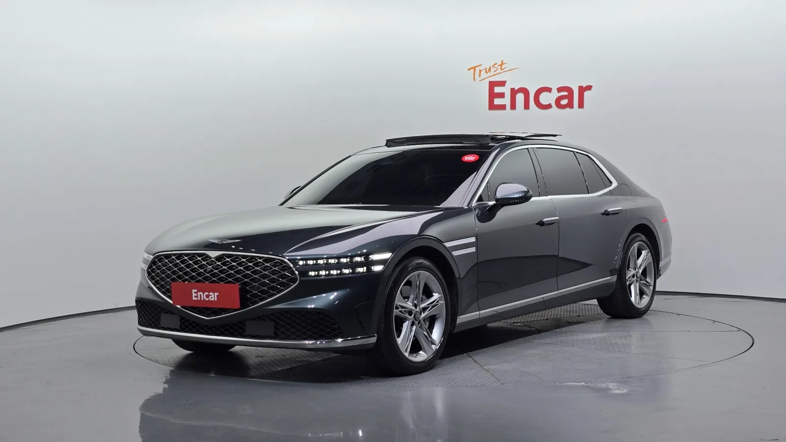 2022 Genesis G90