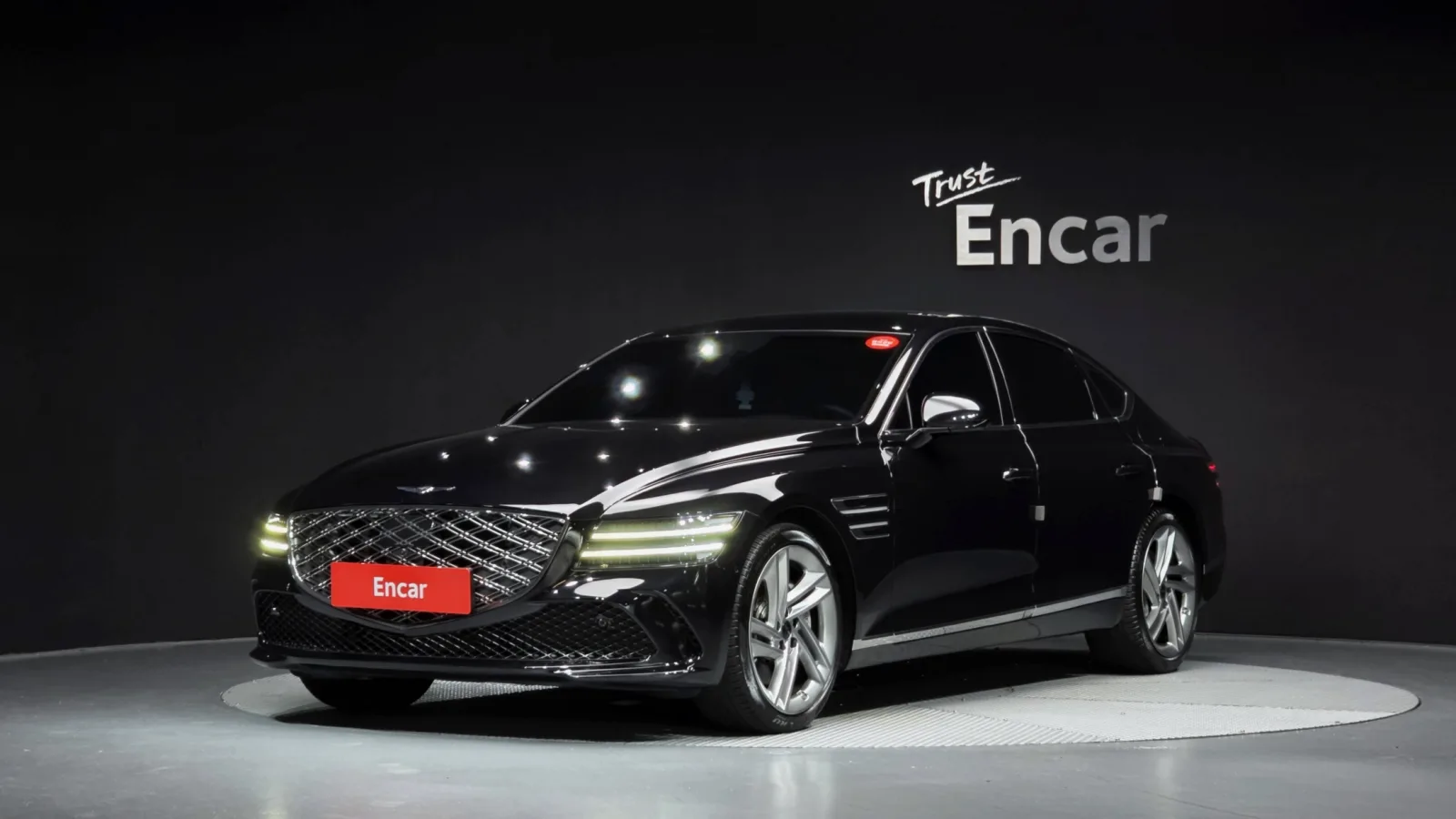 2025 Genesis G80