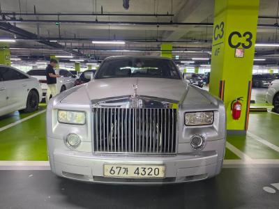 2005 Rolls-Royce Phantom