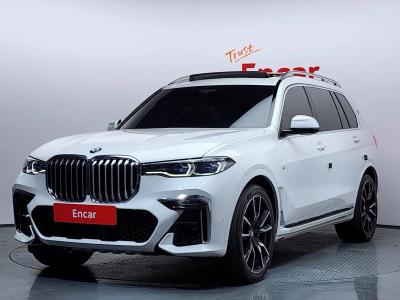 2021 BMW X7