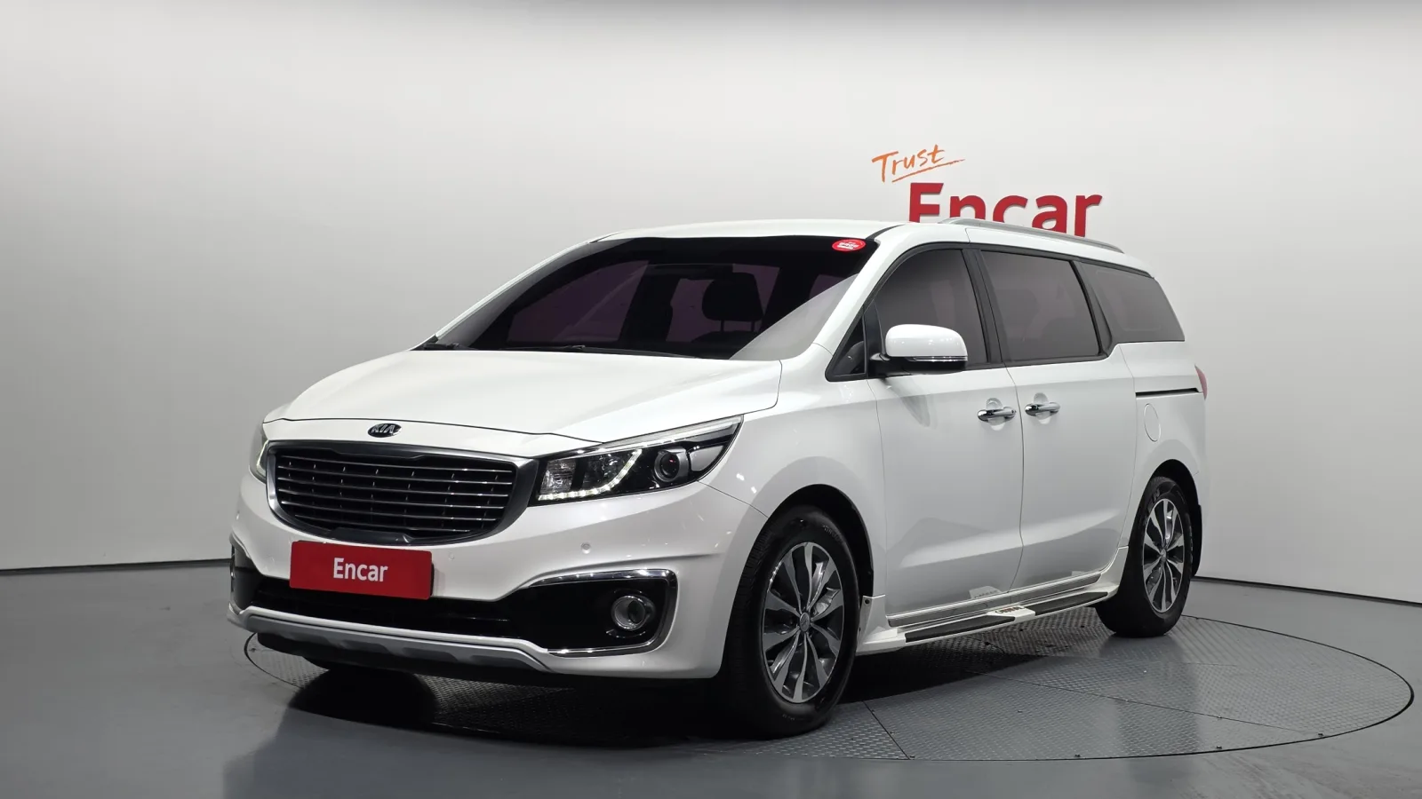 2017 Kia Carnival