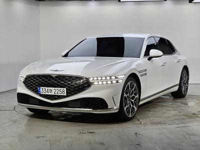 2023 Genesis G90