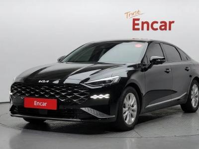 2022 Kia K8